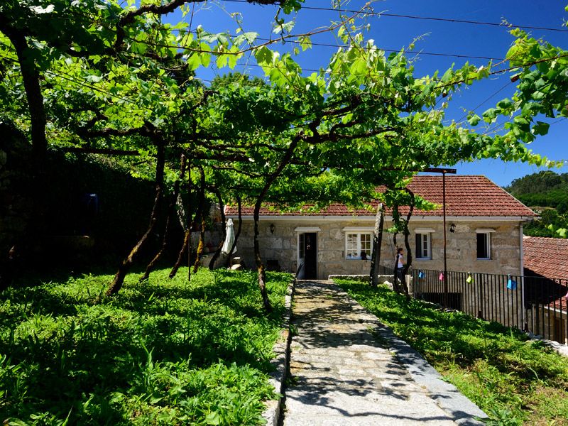 Casa rural en la naturaleza